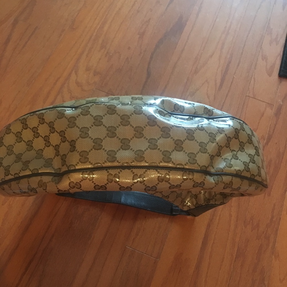 Large GUCCI Crystal Bag😍 - Picture 2 of 4